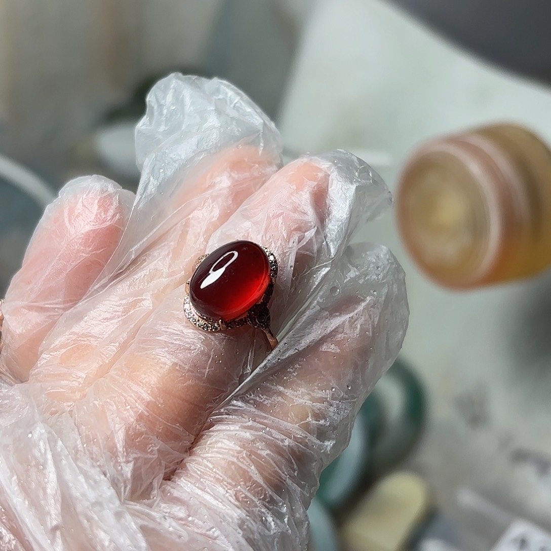 辞***。银S925镶嵌石榴石颈饰