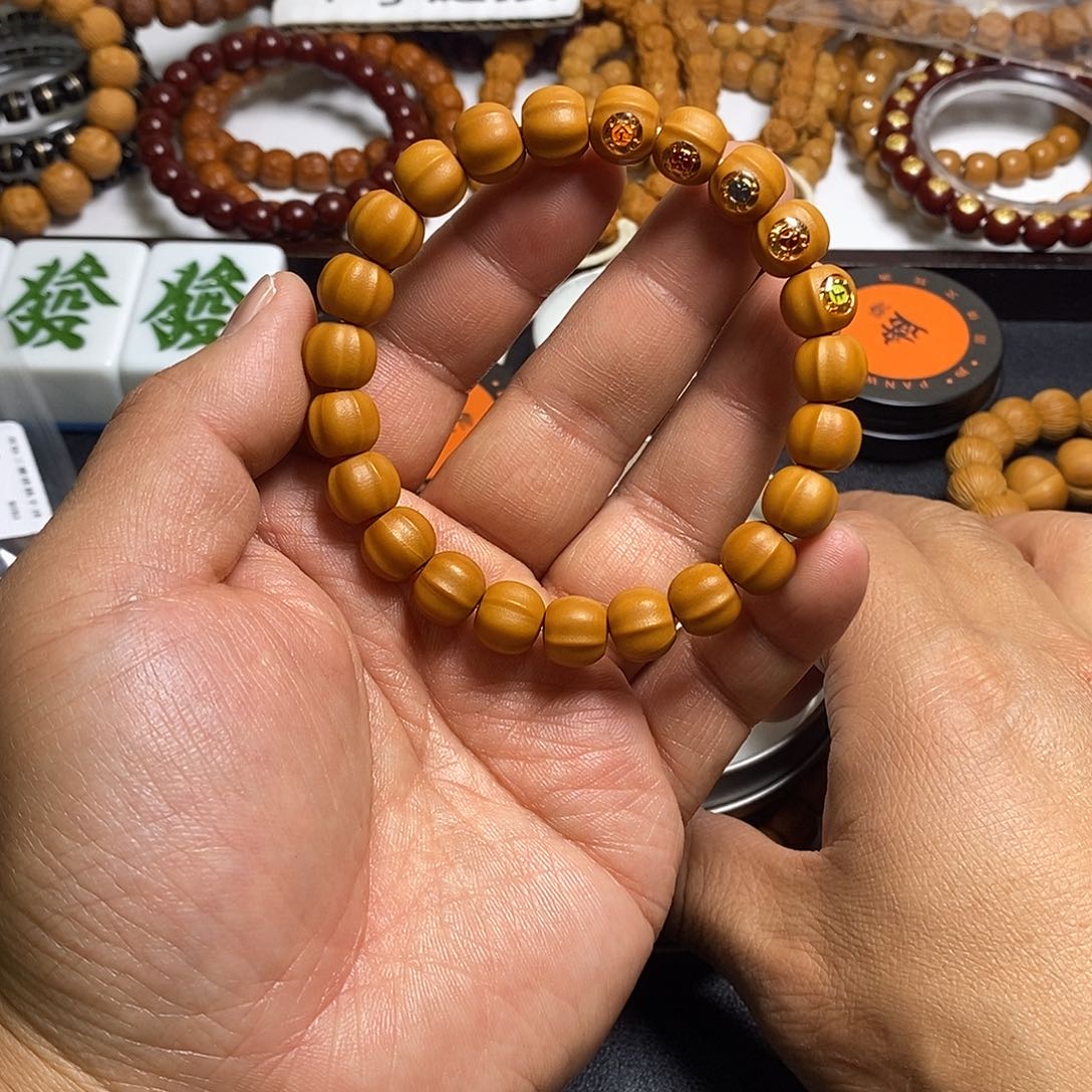 猴头核桃手串全品10-11五标鲨鱼鳍20号