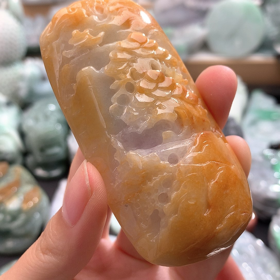 吊坠(不含链)未镶嵌翡翠