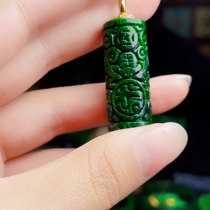 翡翠银S925镶嵌颈饰多样性