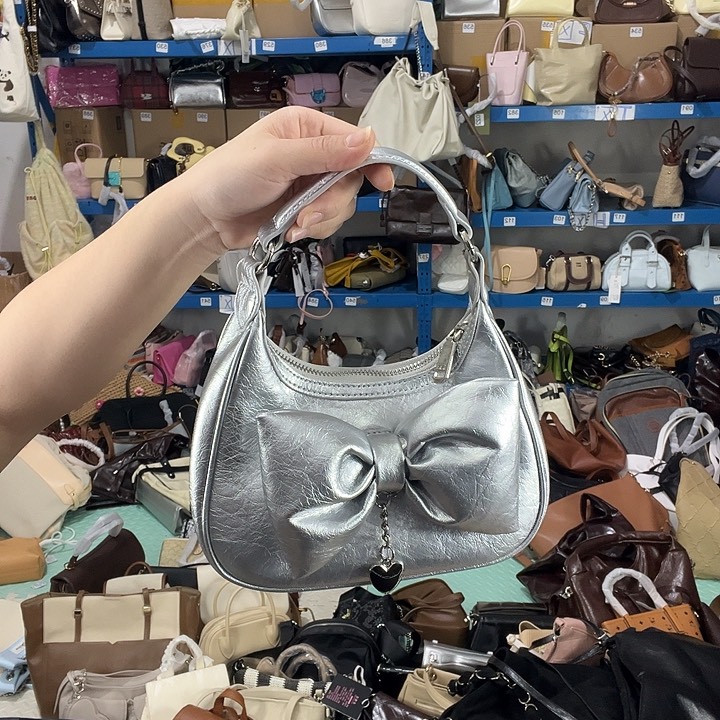 猪剖层皮革132健健康康平平安安