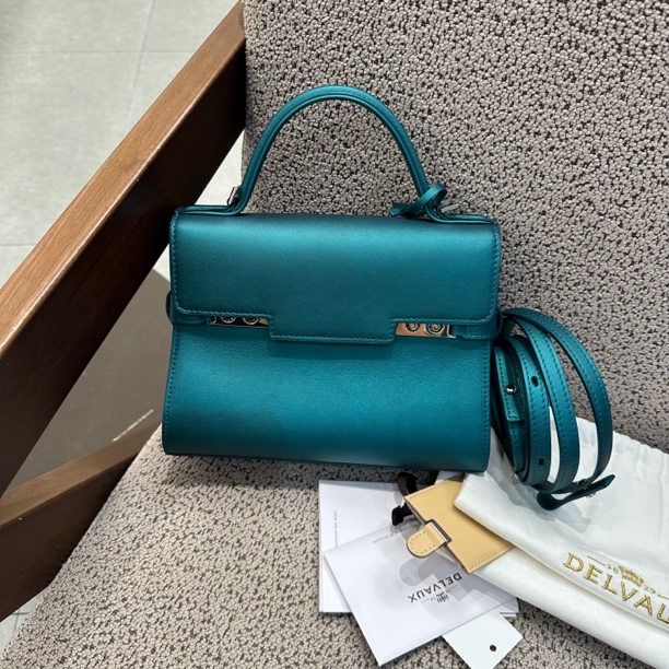 99新 Delvaux/德尔沃 孔雀绿tempete US591832