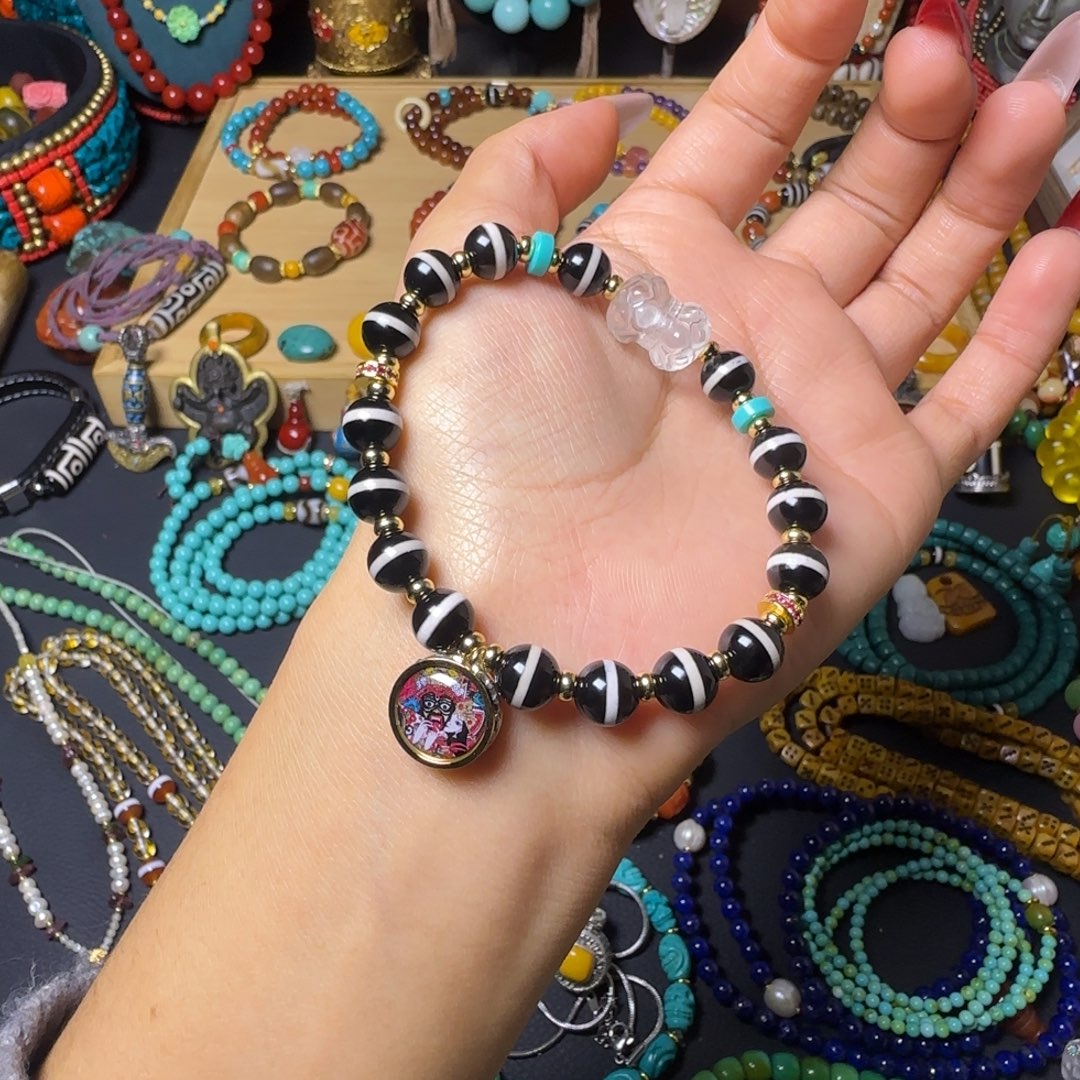 颈饰玻璃吊坠吊坠吊坠吊坠的