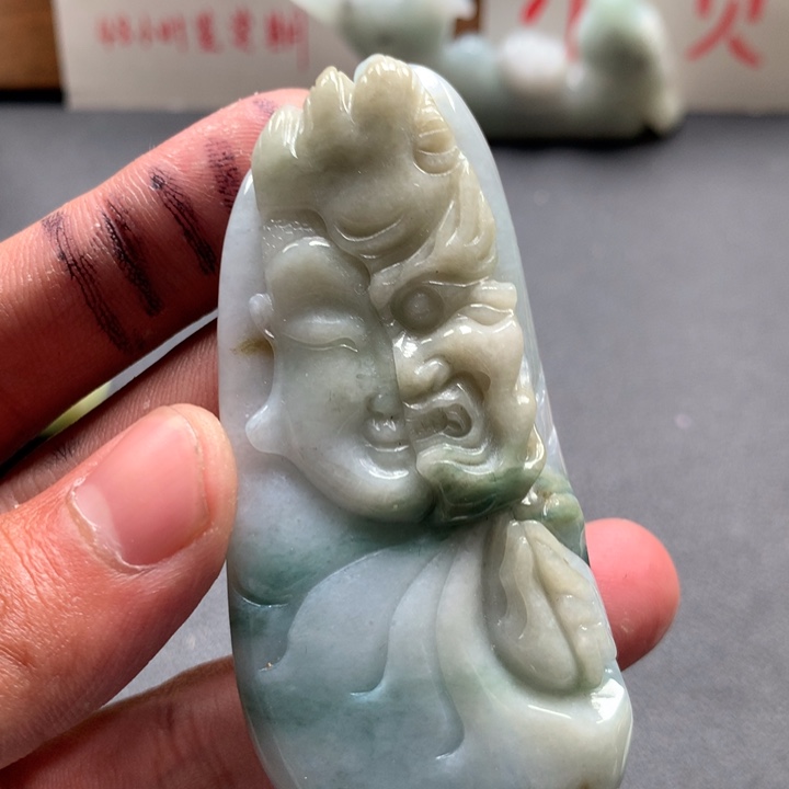 翡翠未镶嵌颈饰保真天然a货翡翠