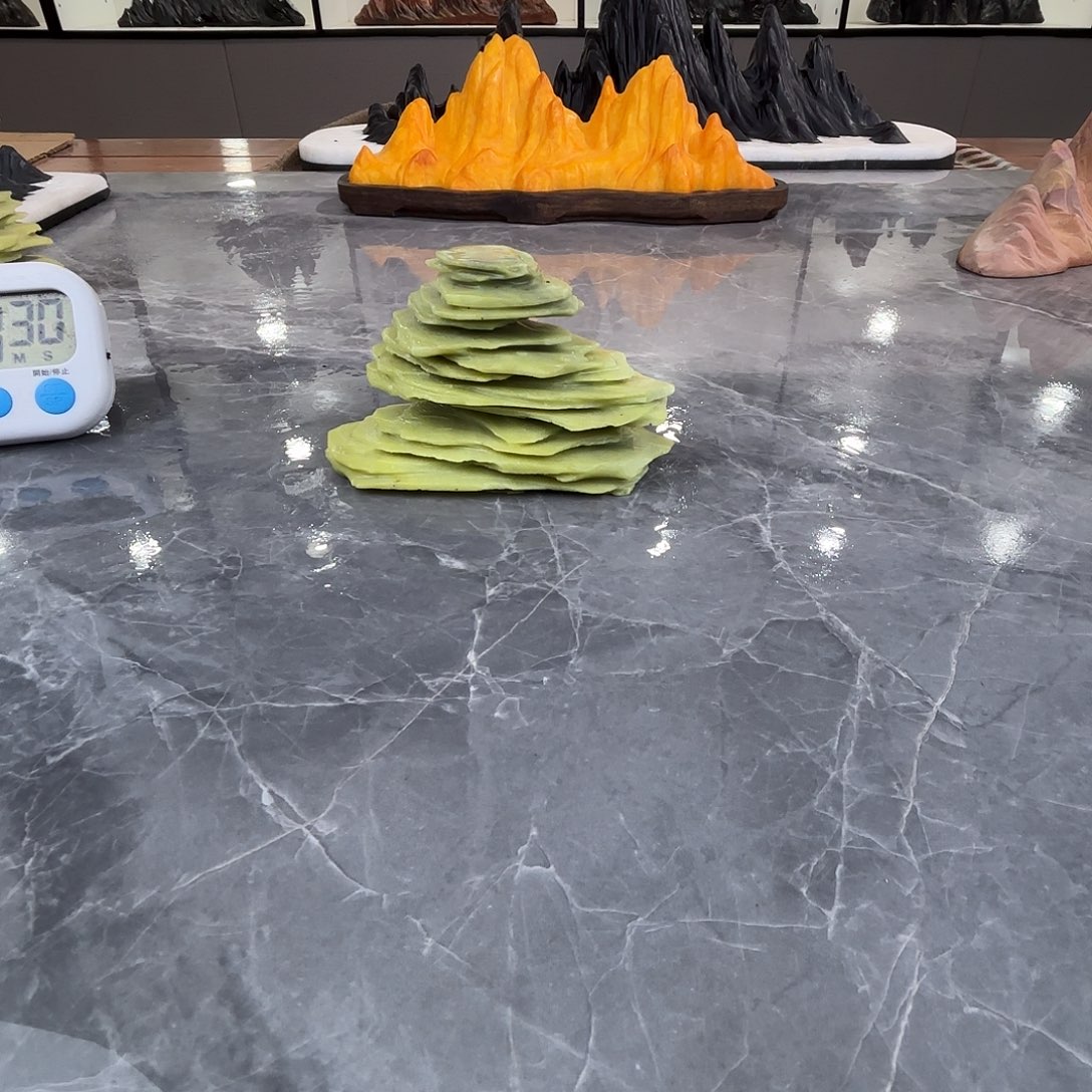 亚***呆砖雕灵璧石雕刻山峰摆件