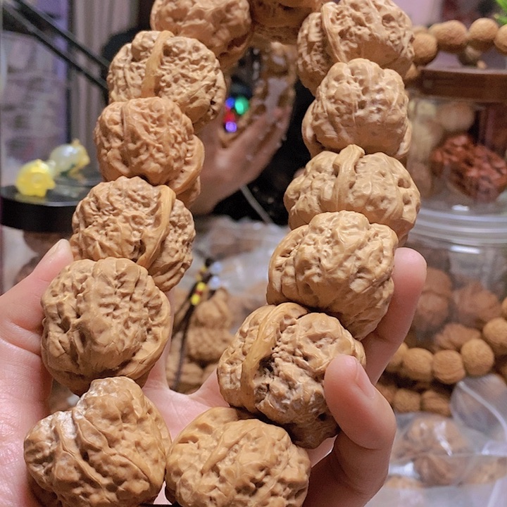 【闪购商品】文玩核桃把件36蛤蟆头手持黄油