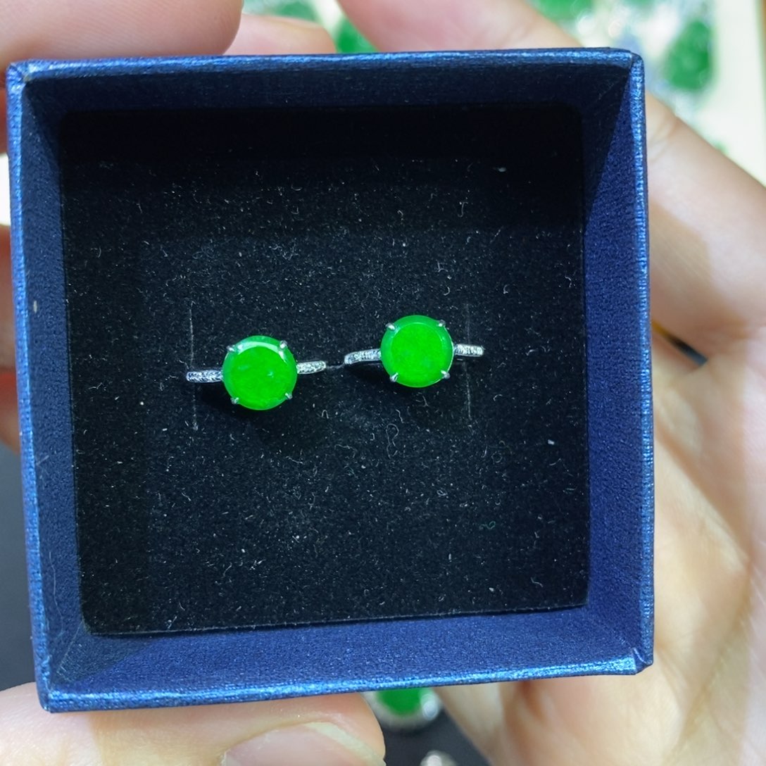 翡翠耳饰18K金镶嵌耳包