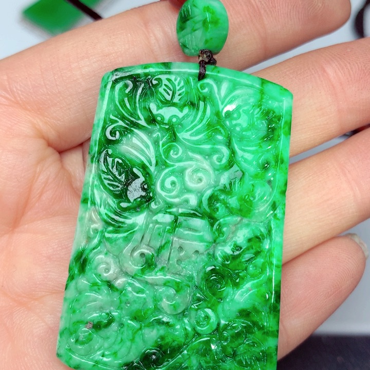 翡翠吊坠(不含链)未镶嵌