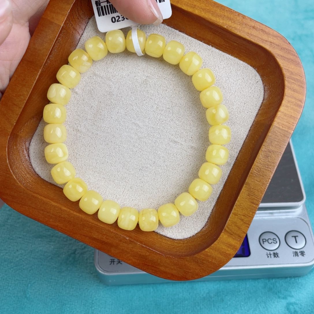 蜜蜡裸石未镶嵌蜜蜡32