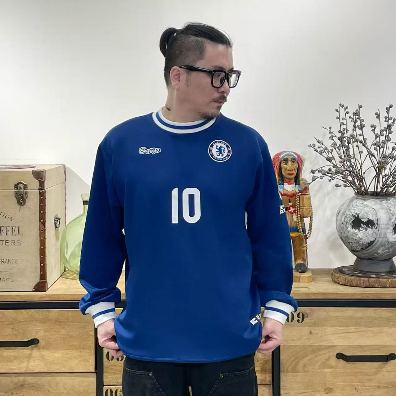 现货-切尔西2526赛季蓝色长袖T恤足球服秋冬透气休闲速干印花