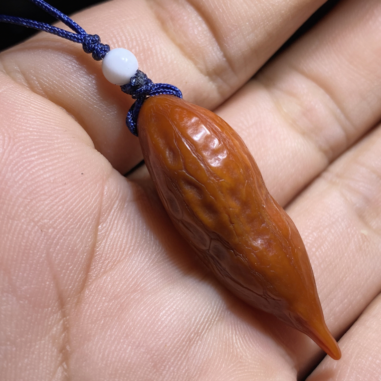 一物一图（072）：秋子小辣椒包浆挂坠 高40