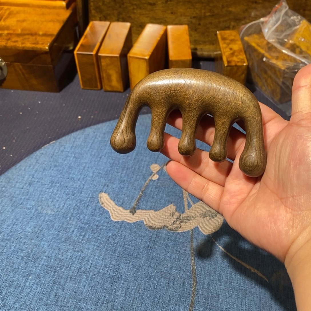 楠木2547564646678878798