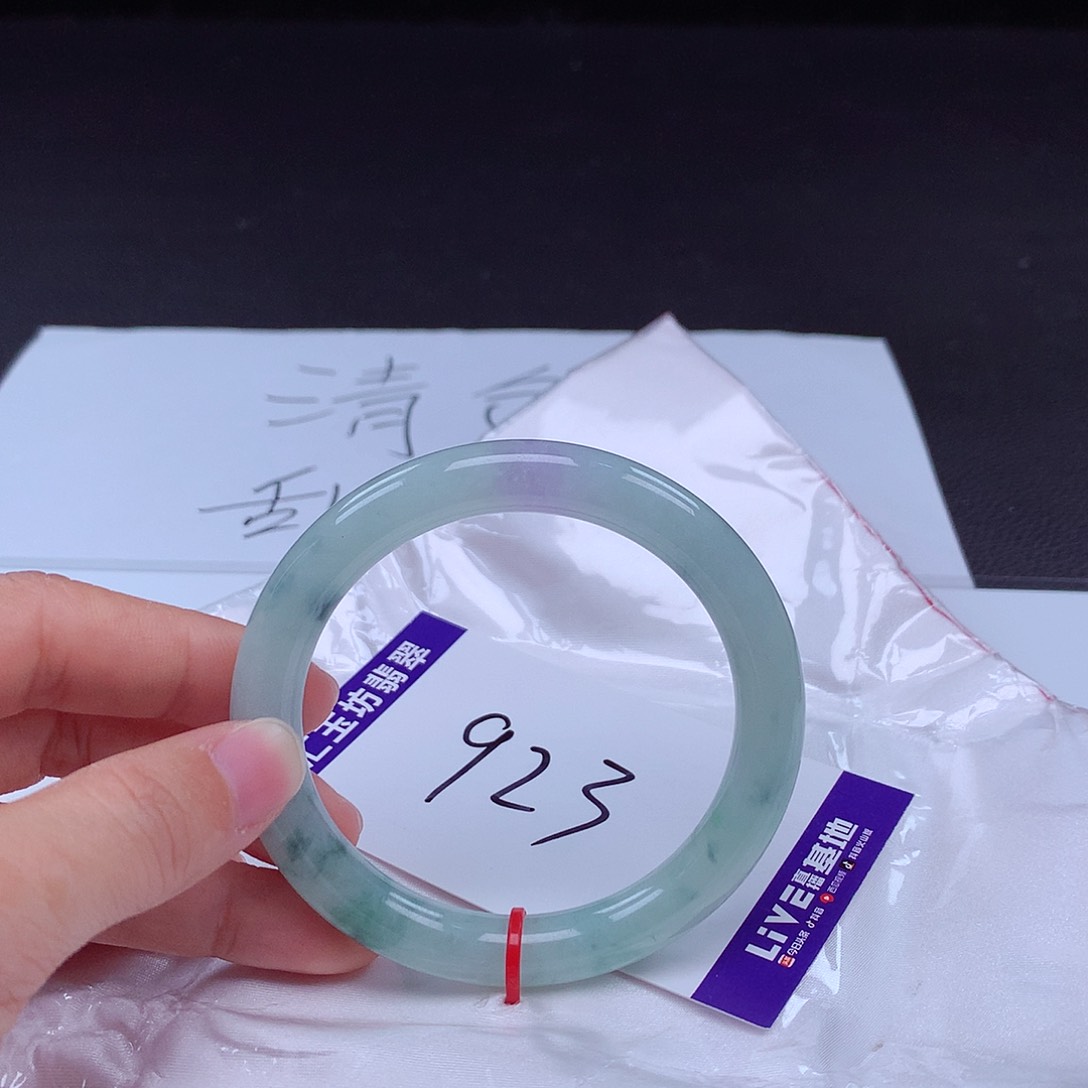 翡翠手镯未镶嵌手镯100114