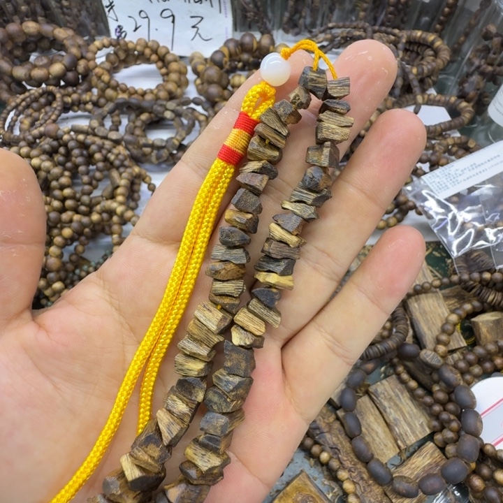 沉香沉香碎屑奇楠沉香原材料车挂12克