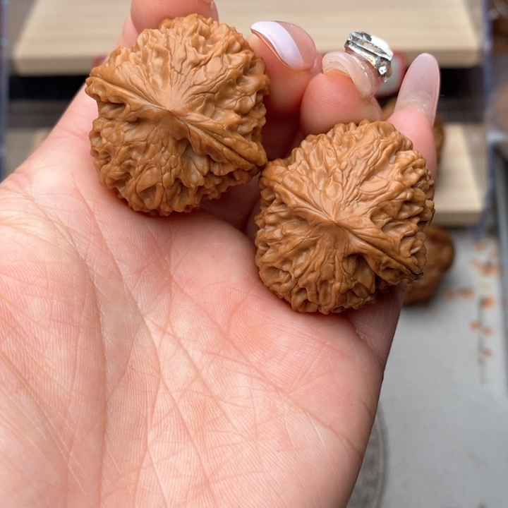 核桃把件龙眼元宝核桃