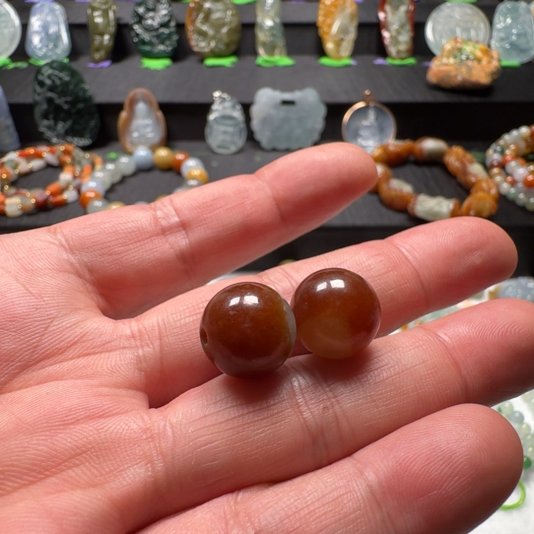 翡翠手链未镶嵌牛**坤