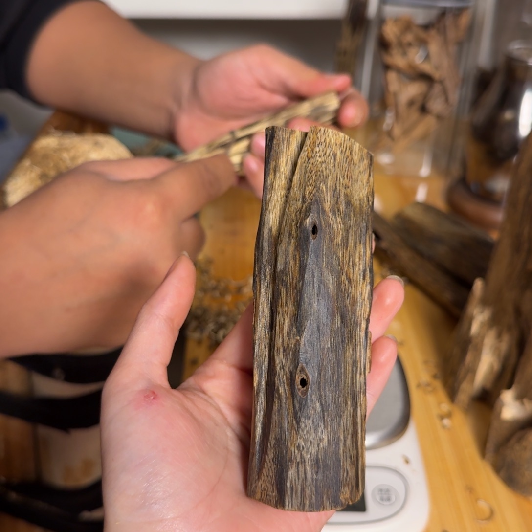 沉香白奇虫漏香59克