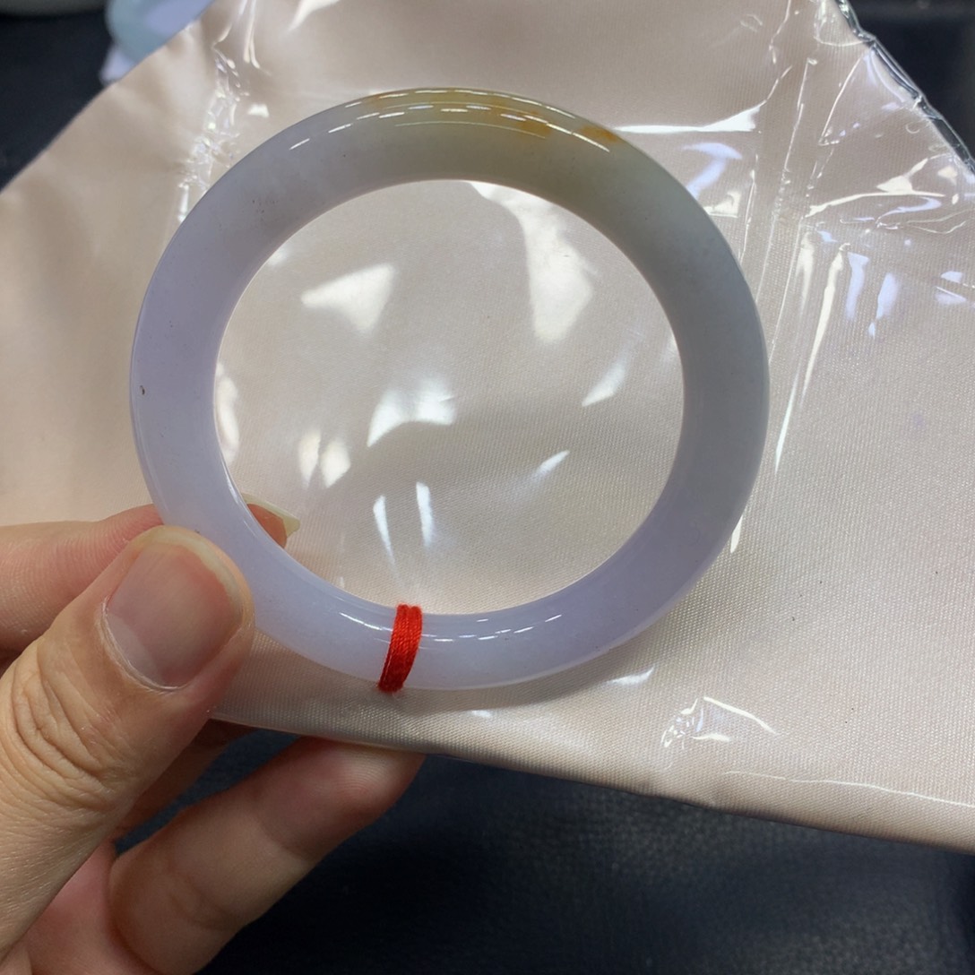 翡翠手镯未镶嵌翡翠手镯