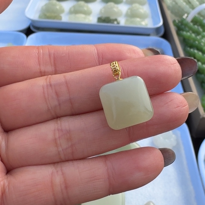 和田玉银S925镶嵌颈饰