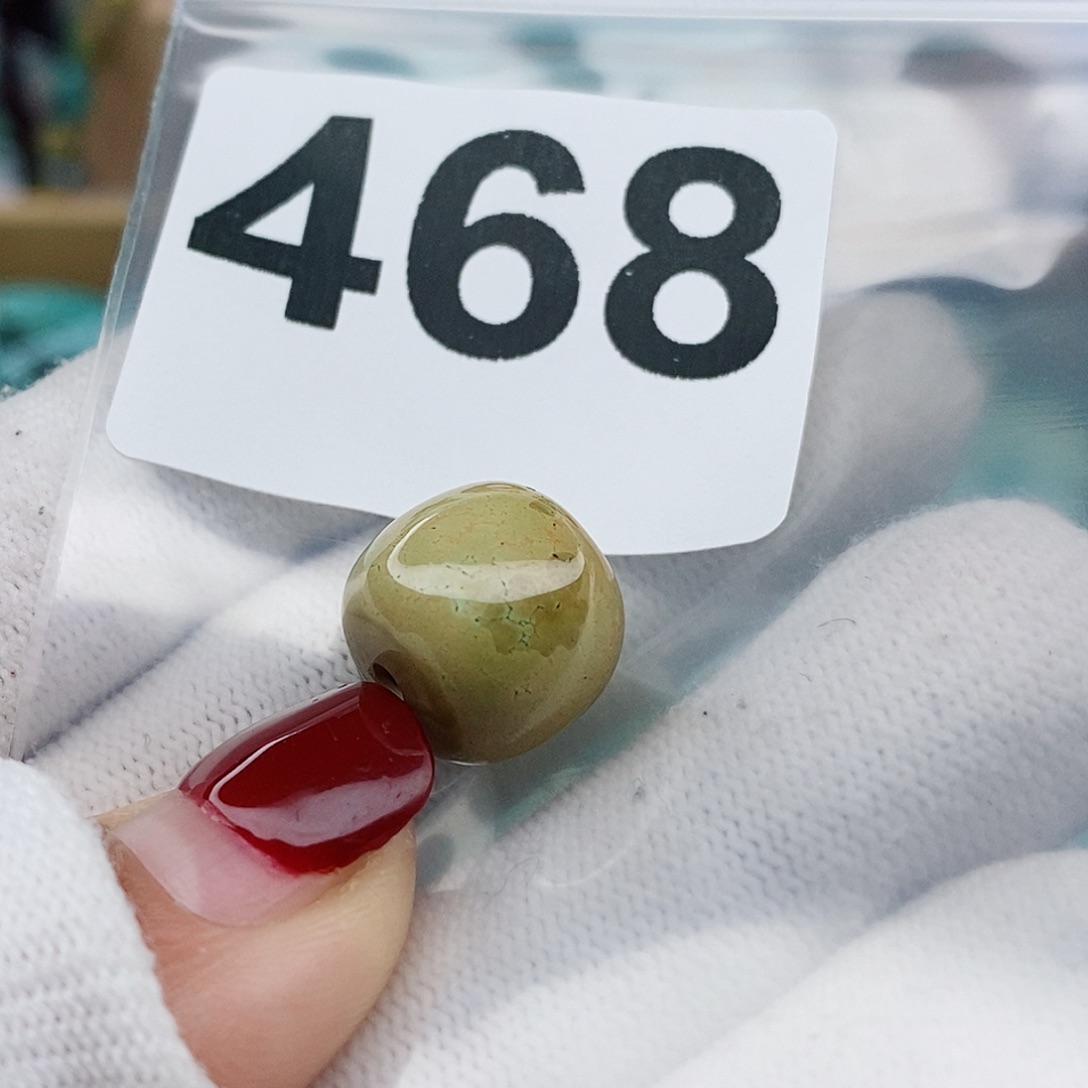 绿松石颈饰未镶嵌