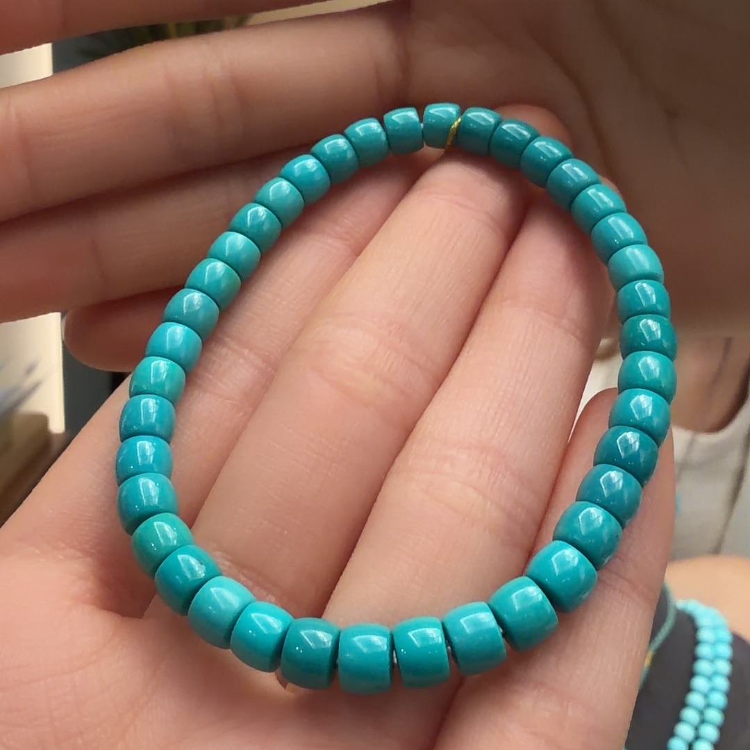 绿松石未镶嵌颈饰