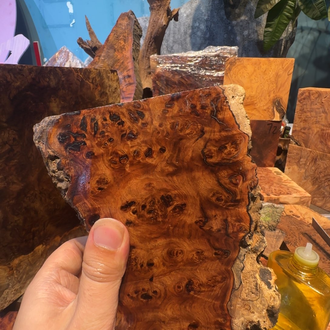 @***利非洲檀香无事牌小叶