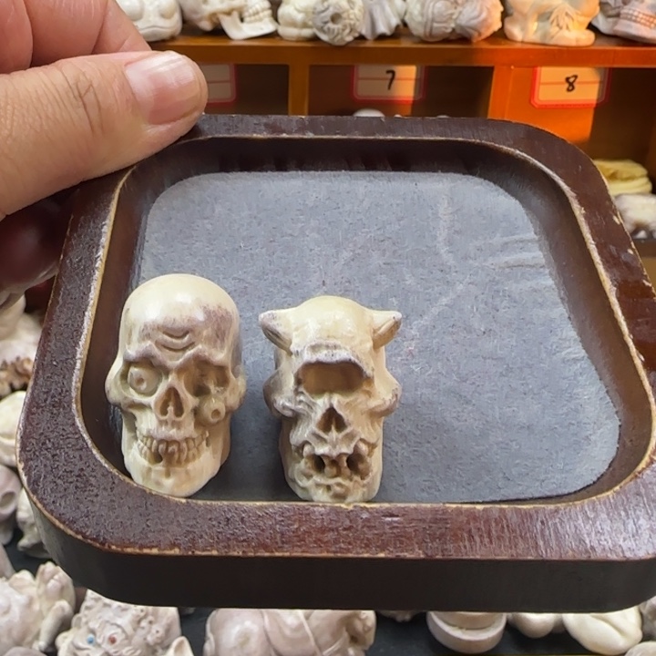 熊***大非金属配饰鹿角雕刻骷髅