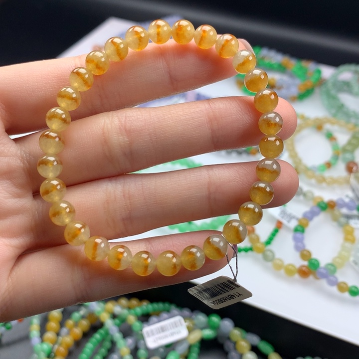 翡翠手镯未镶嵌卡