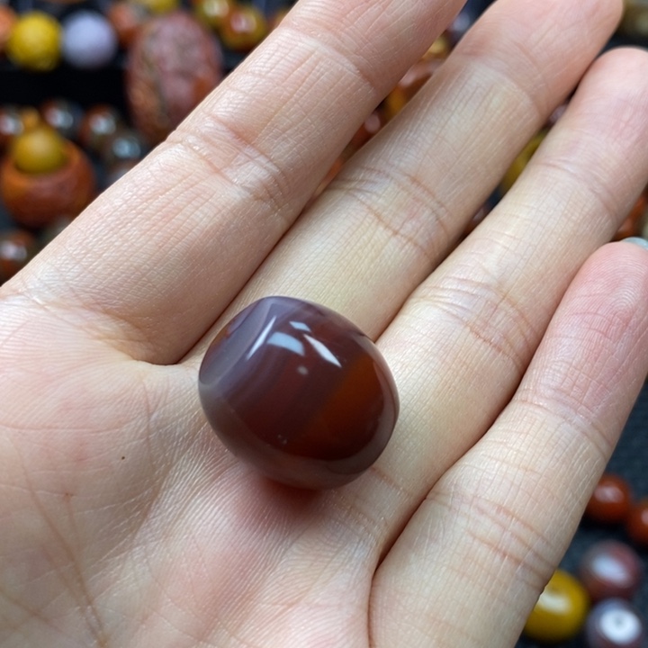 青***酒玛瑙/玉髓未镶嵌挂件战国红挂件