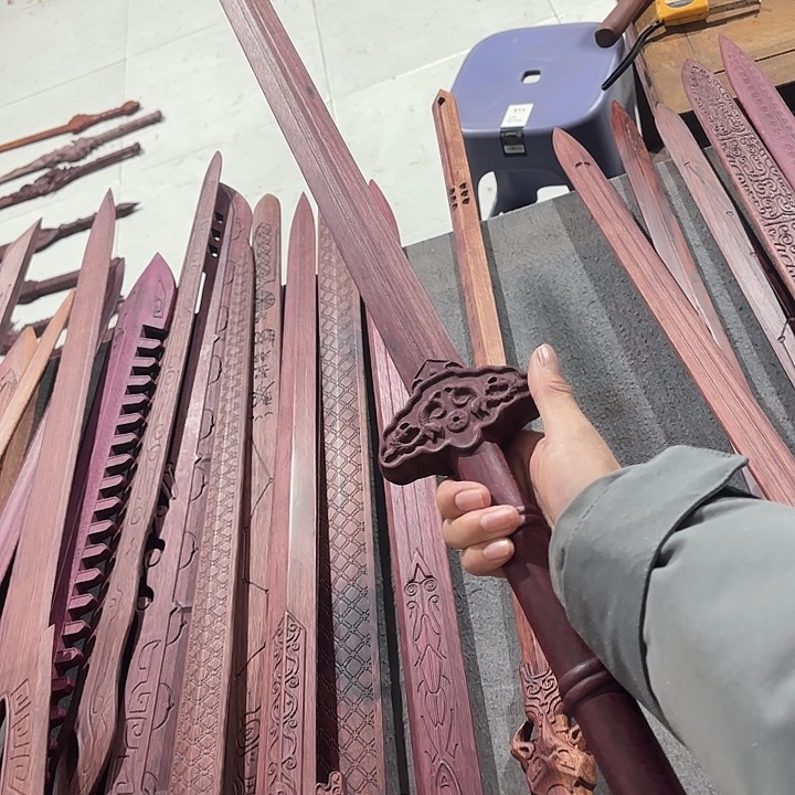 。***.紫心苏木（紫罗兰木）