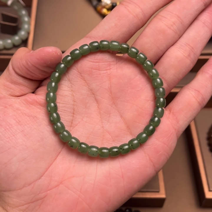 手链未镶嵌和田玉