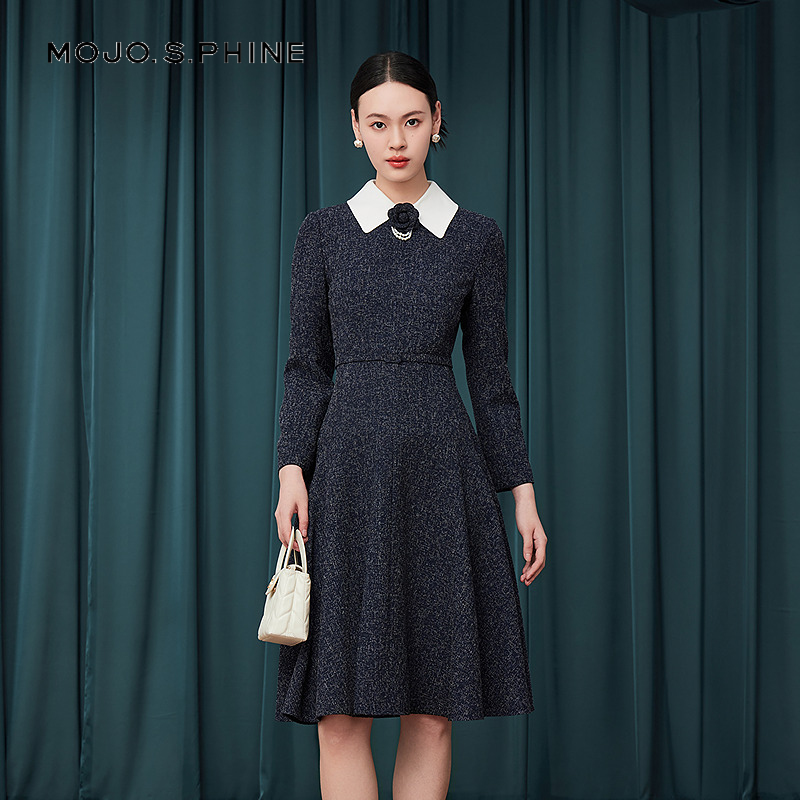 翻领优雅长裙撞色气质千金连衣裙MOHA03WOP014A02