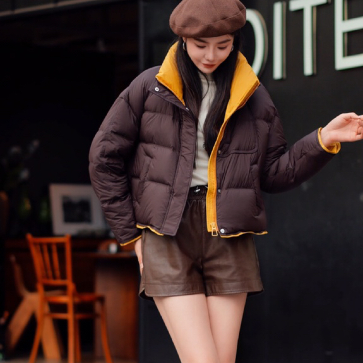 【左左服饰】1-超轻柔双面双色羽绒服