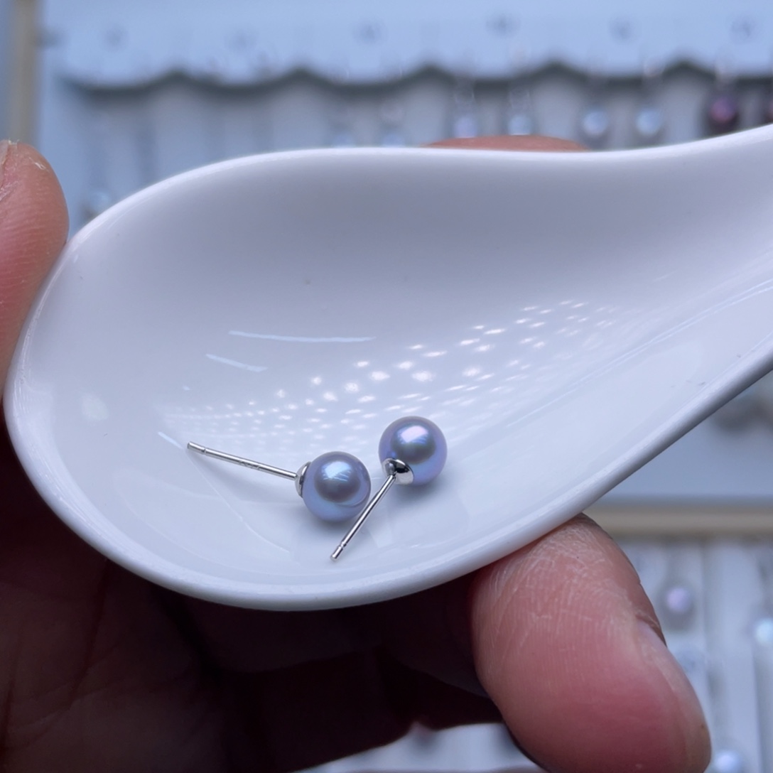 银S925镶嵌耳饰淡水珍珠