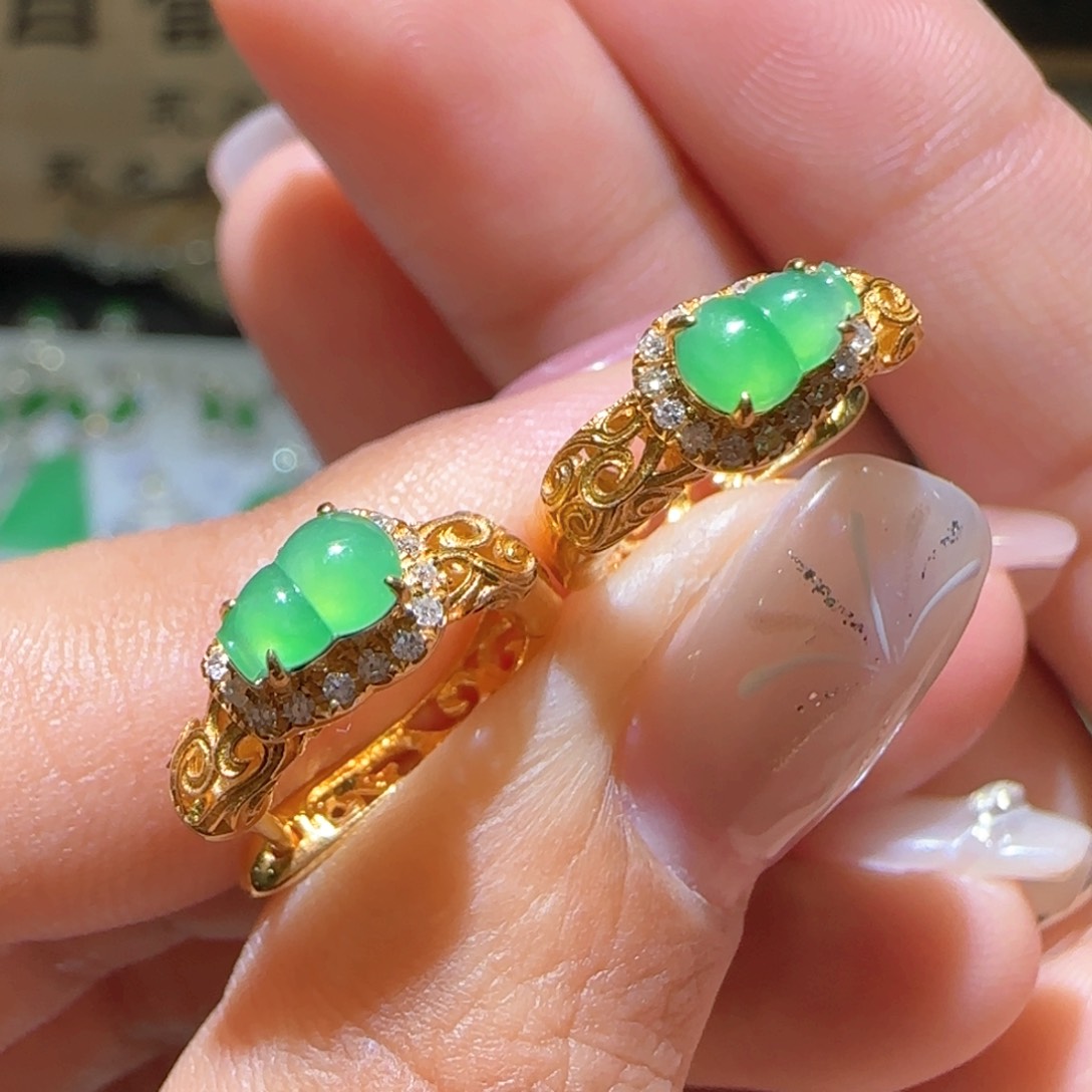 【闪购商品】翡翠耳饰18K金镶嵌缅甸