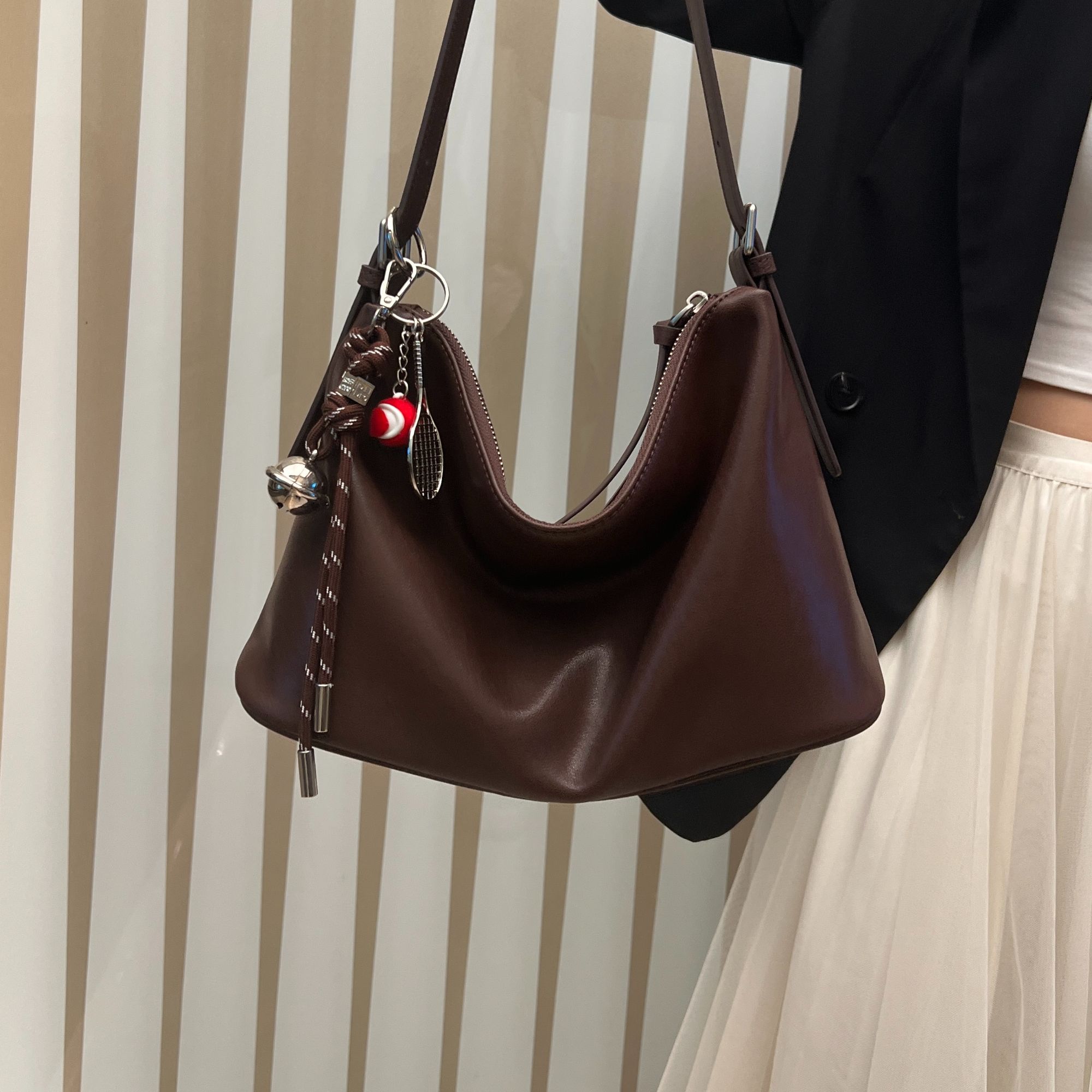 【JUENI】爵妮轻奢高级感牛皮百搭单肩斜挎腋下手提包