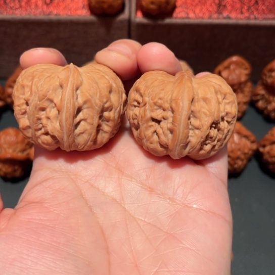 文玩核桃吊坠睡**～平谷元宝