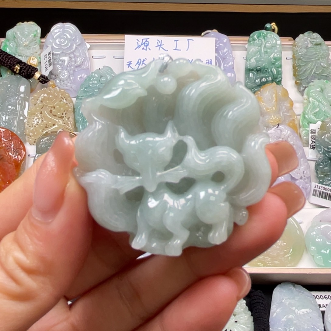 翡翠吊坠(不含链)未镶嵌