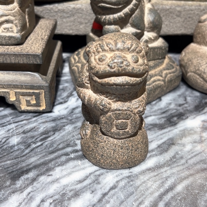 石材星*.镇纸狮福建