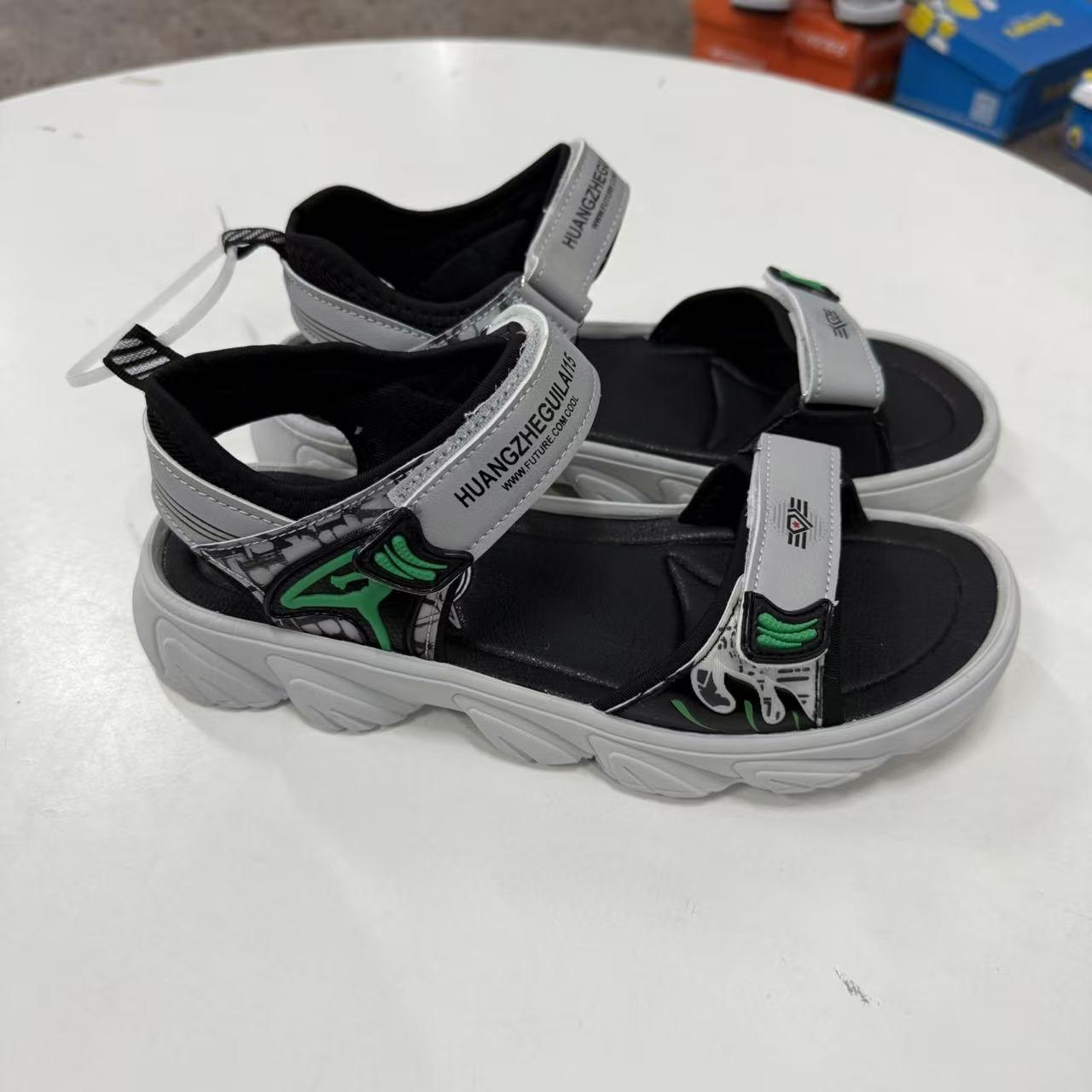 9069儿童露趾夏季沙滩鞋童鞋学生韩版凉鞋软底防滑
