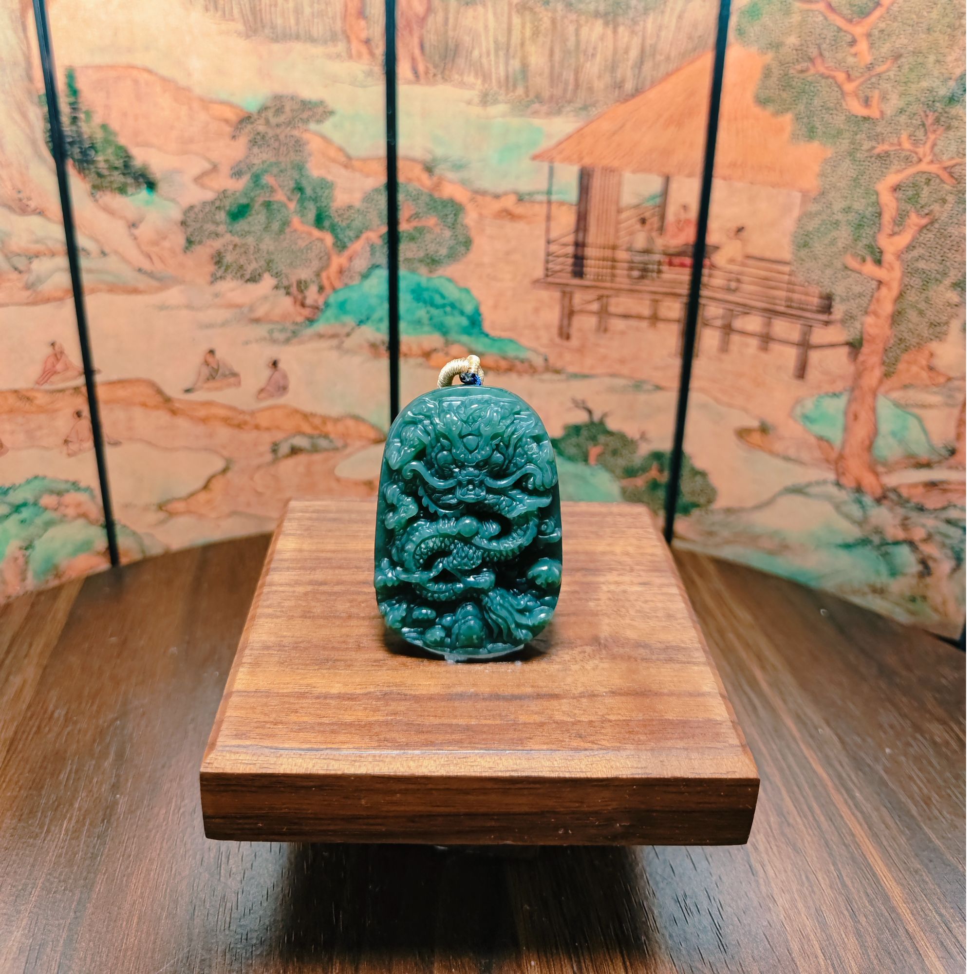 C和田玉龙腾四海吊坠1426