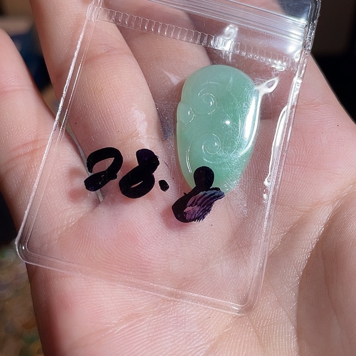 翡翠银S925镶嵌颈饰翡翠