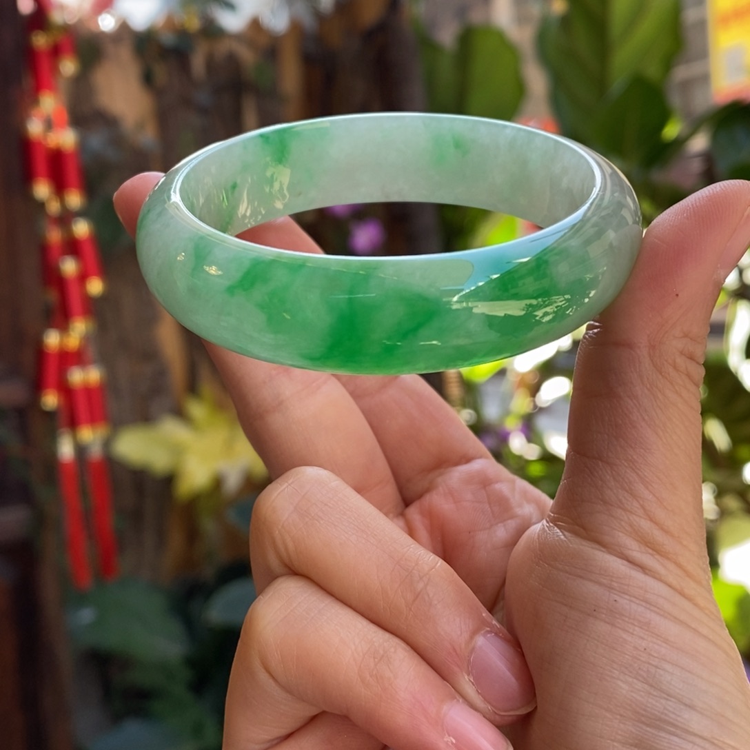未镶嵌手镯翡翠57圈