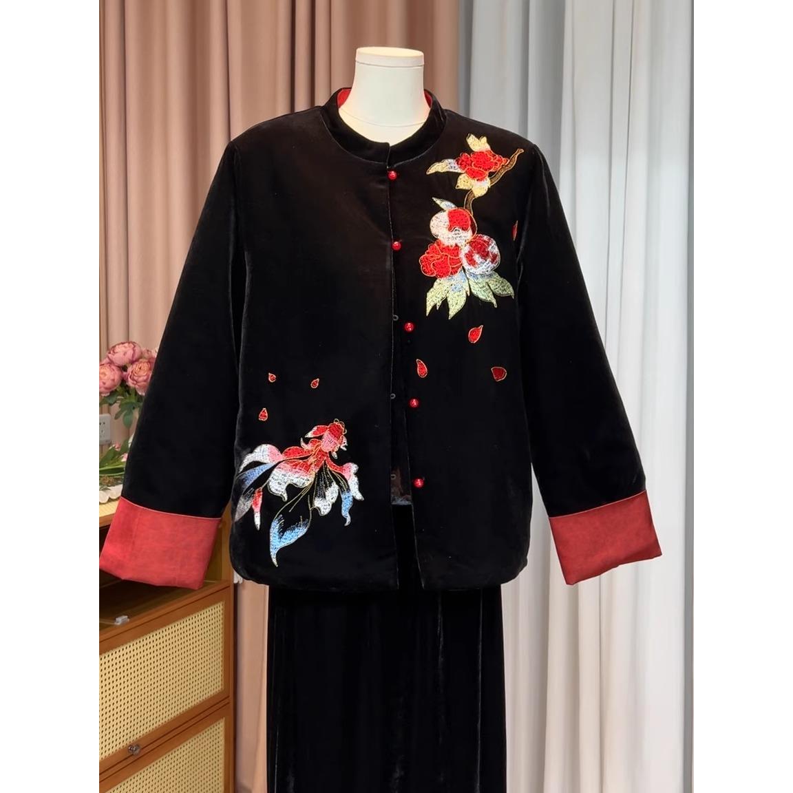 年年有鱼新中式国风新款立领刺绣气质百搭金丝绒夹棉服外套女妈妈