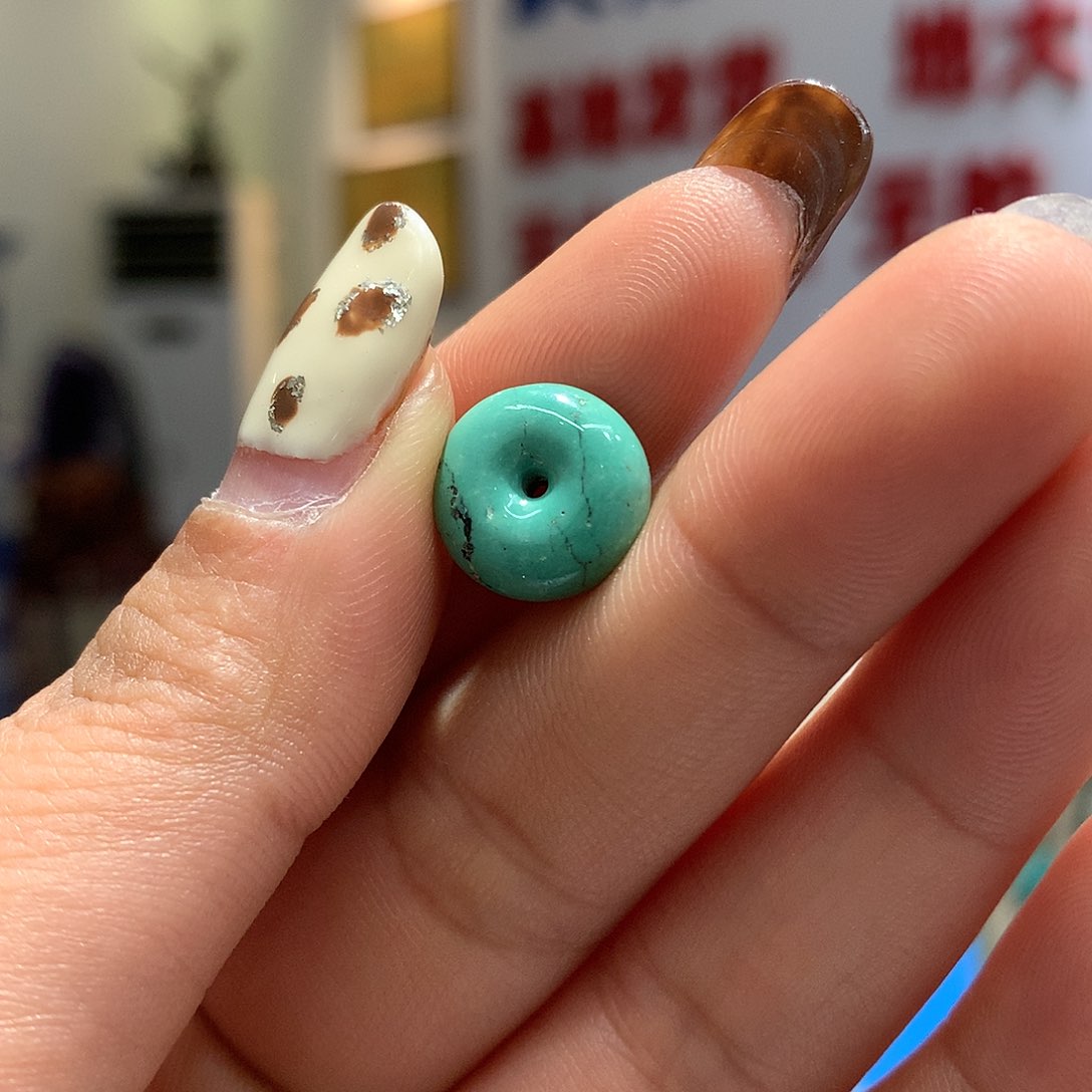 绿松石配饰未镶嵌