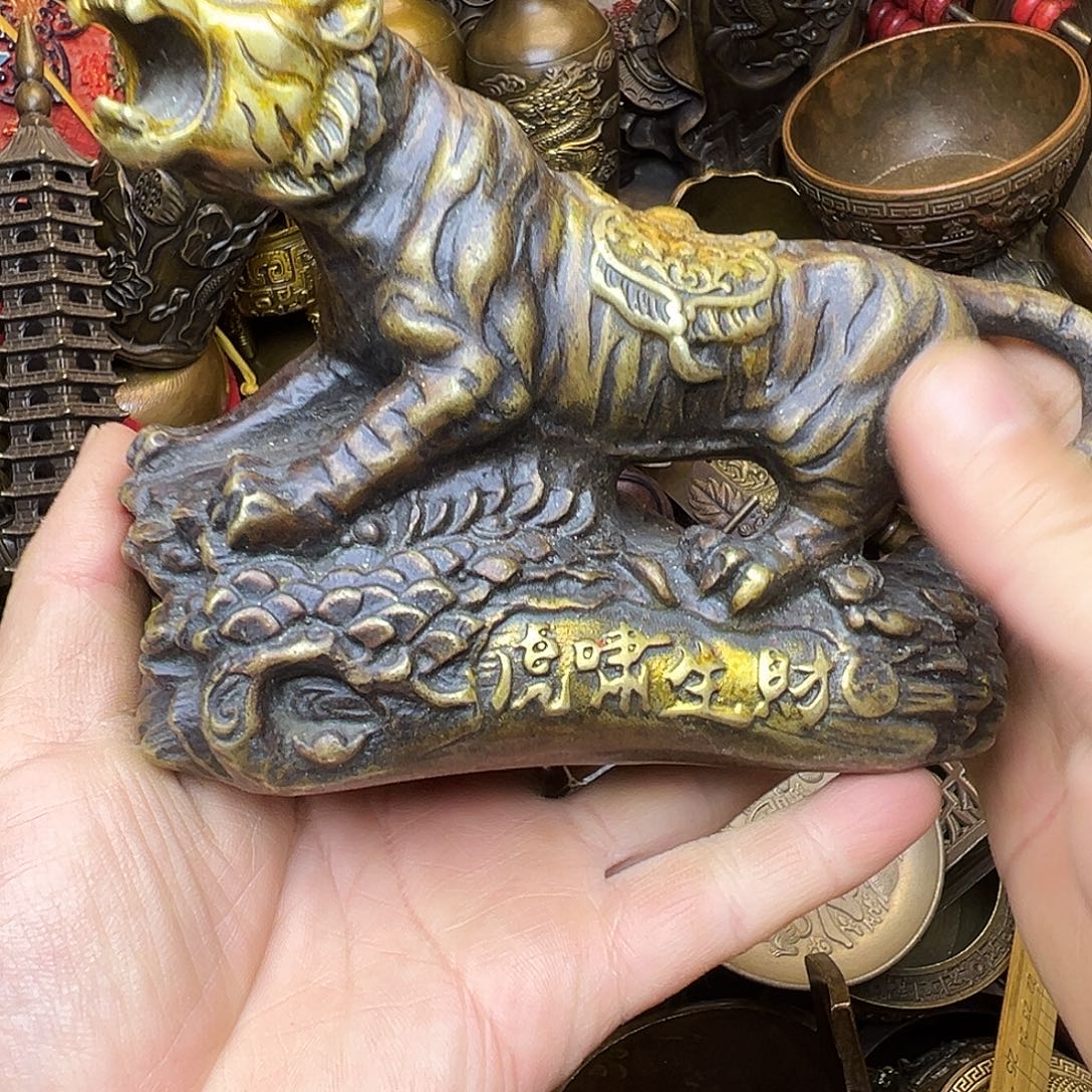 精品铜器，精美文玩