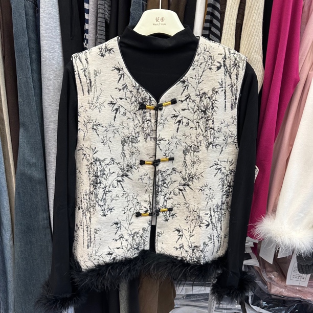 新中式国风夹棉拼接毛毛马甲黑色两件套