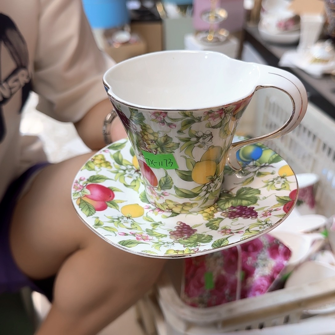 外贸冠衡陶瓷家具冠