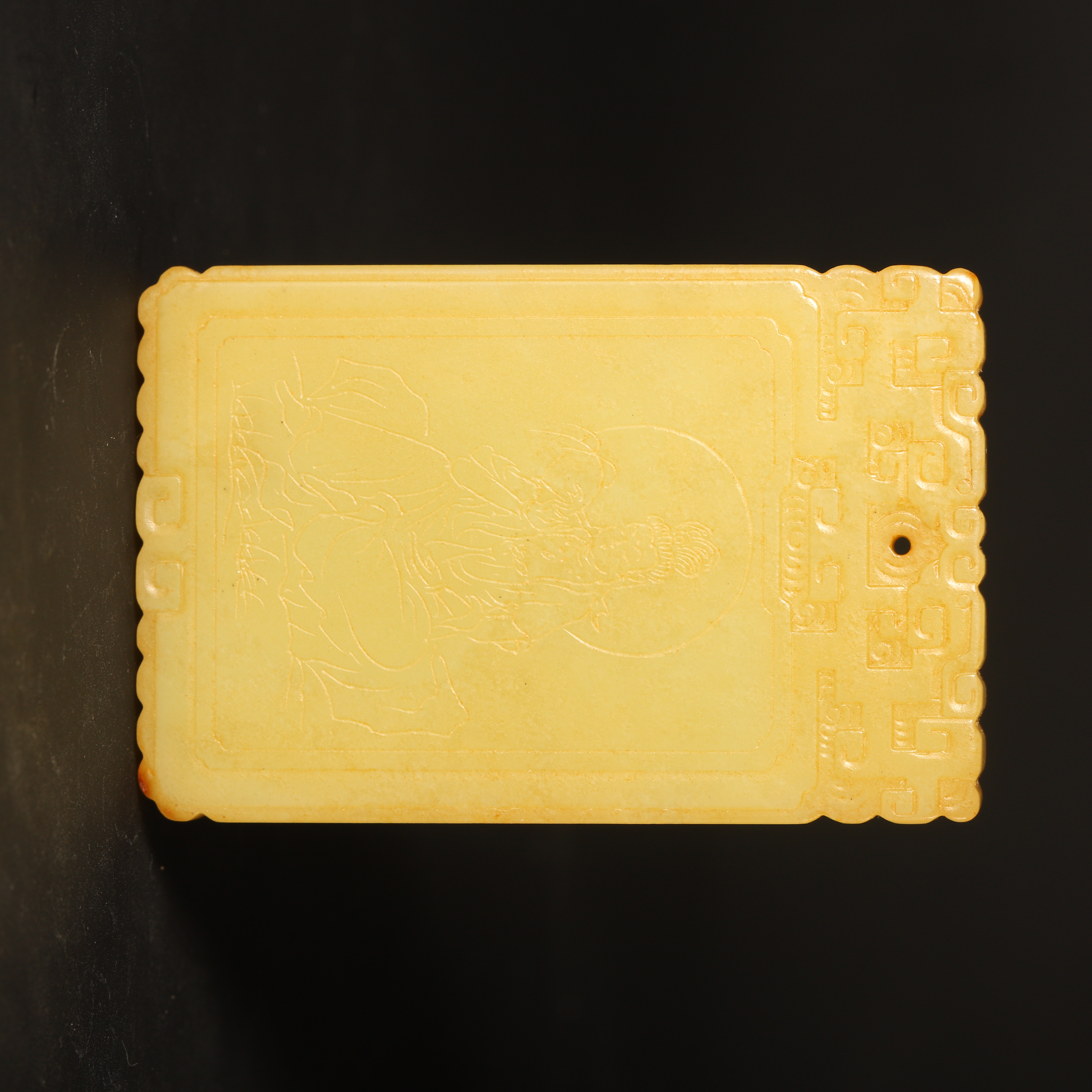 Lot48 清代和田玉观音牌