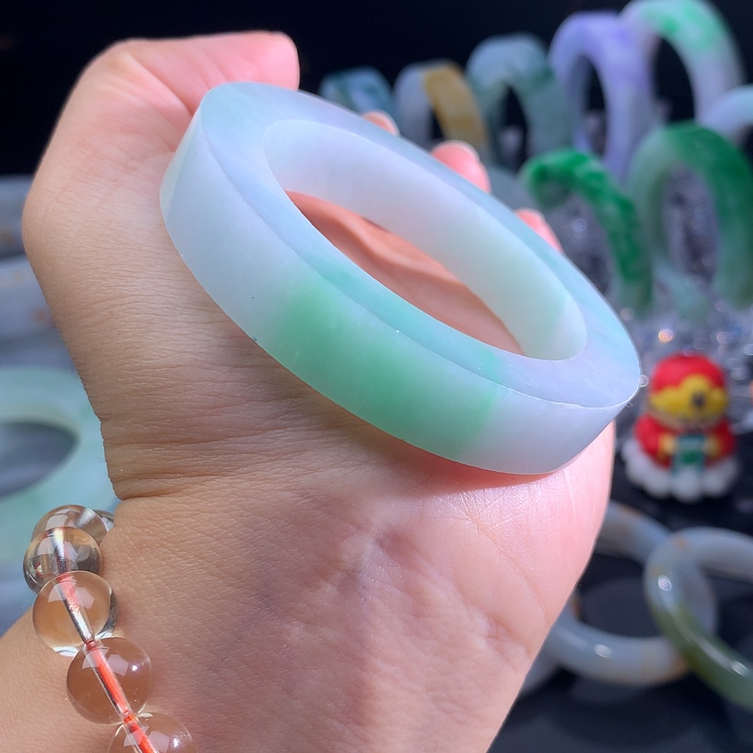 定制翡翠手镯未镶嵌
